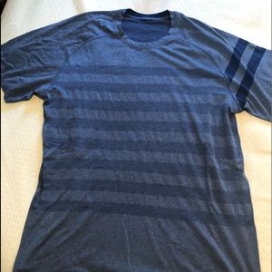 Lululemon Metal Vent T-shirt